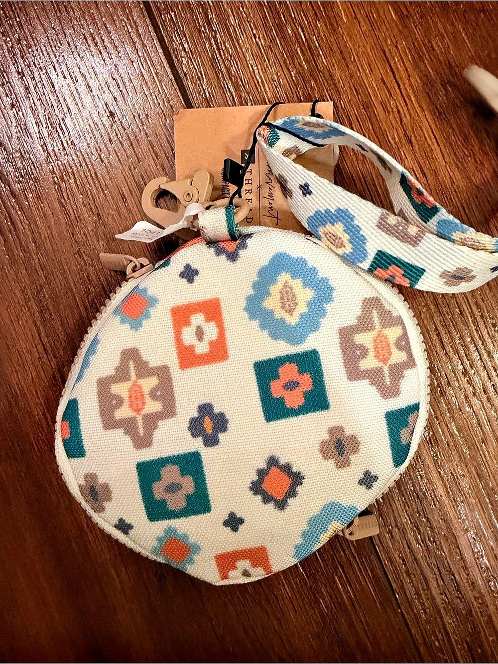Free People x thread Compact Trio Crossbody Bag in Cream & Multicolor NWT